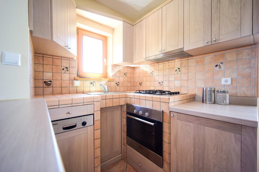 Apartments Villa Perla Rovanjska Habitación foto