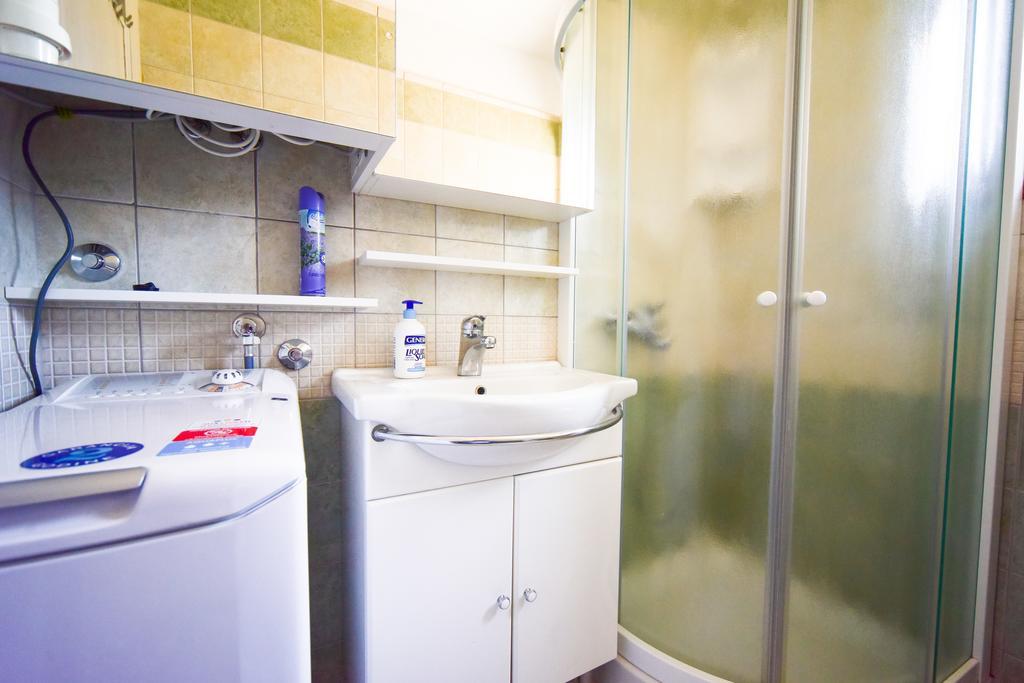 Apartments Villa Perla Rovanjska Habitación foto